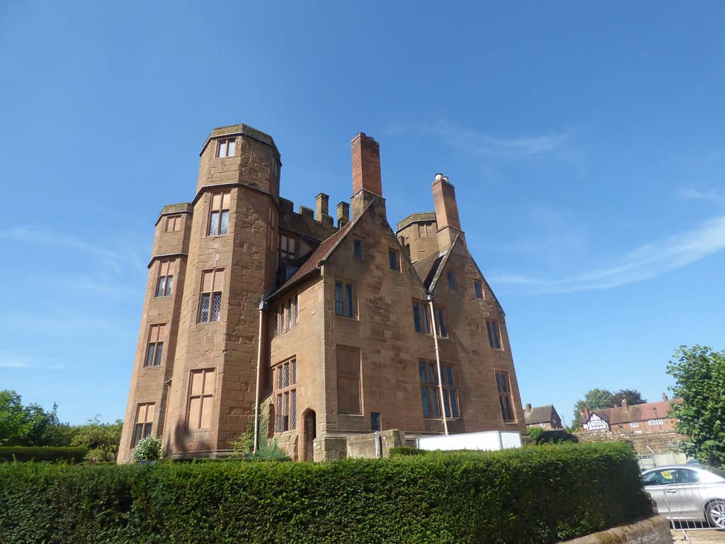 Tudor Buildings
