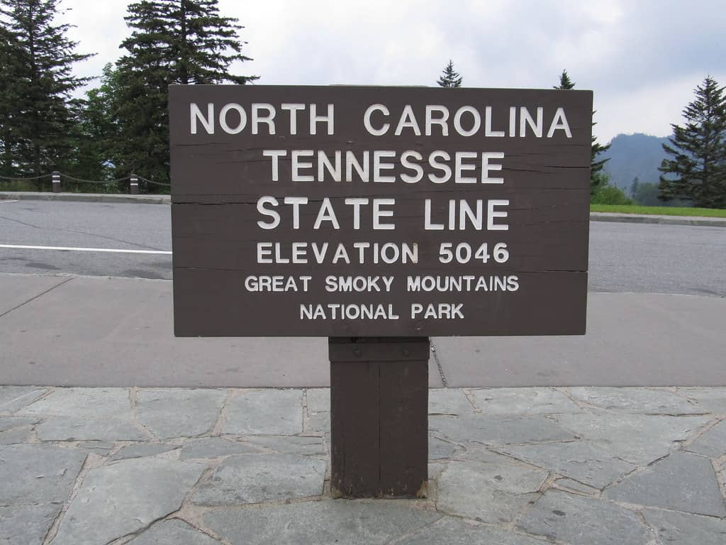 State Line Photo Op