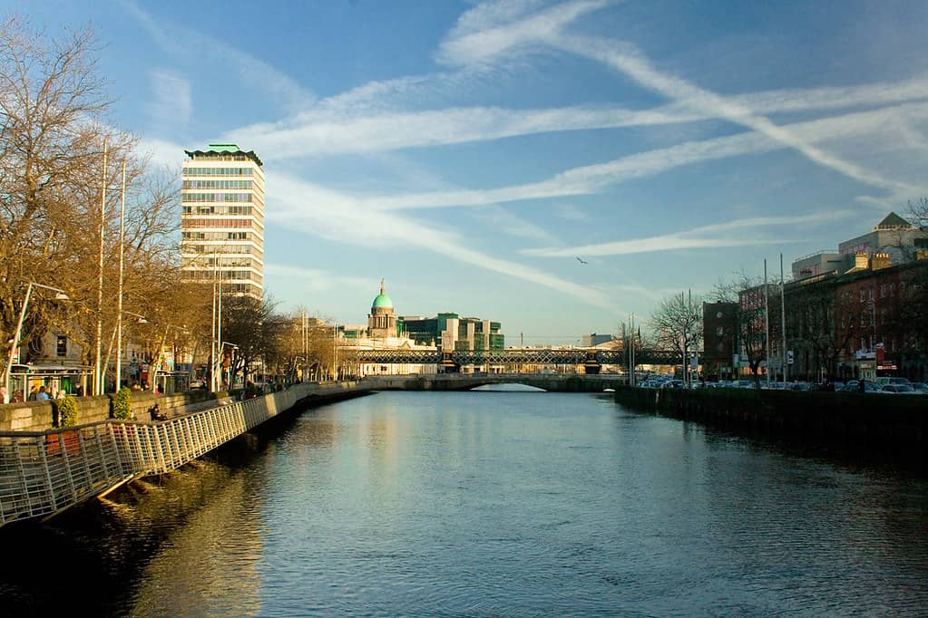 Views of the Custom House