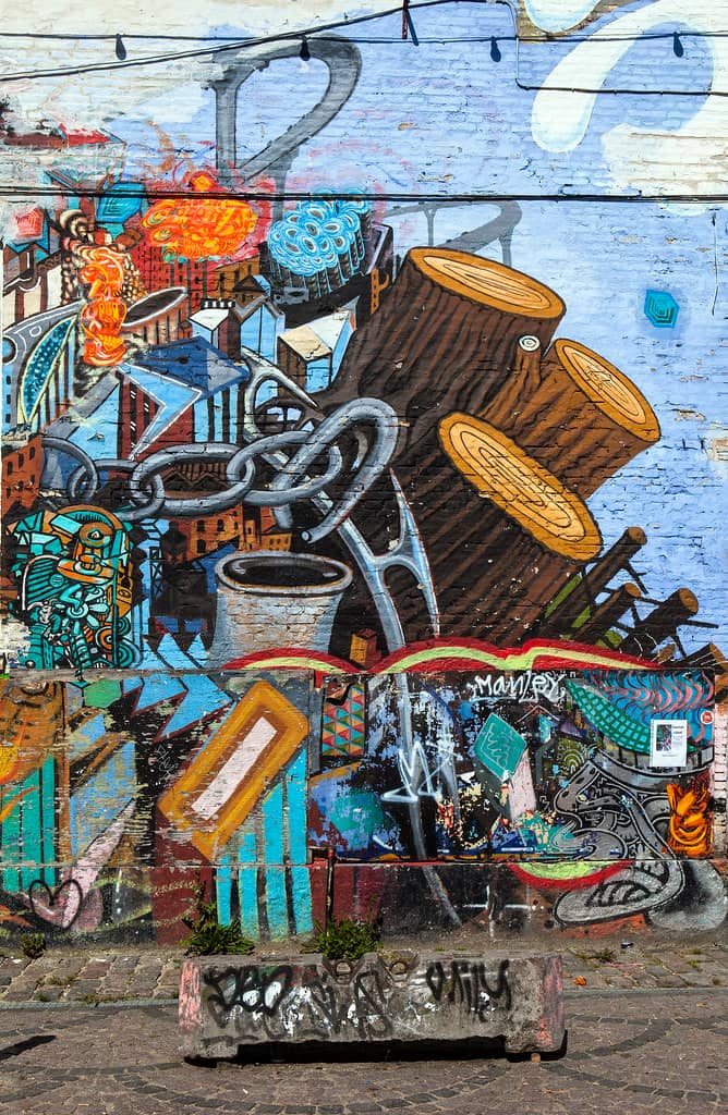 Artistic Murals and Architecture