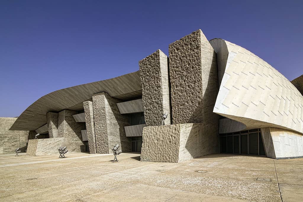 Interactive Art & Science Exhibits