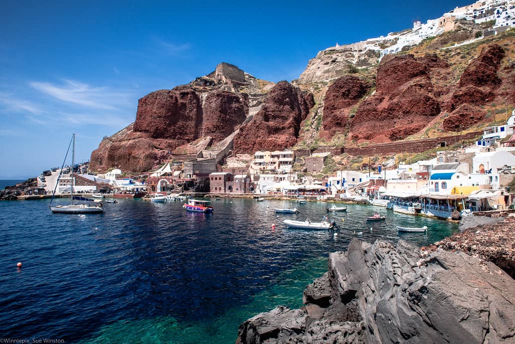 Ammoudi Bay
