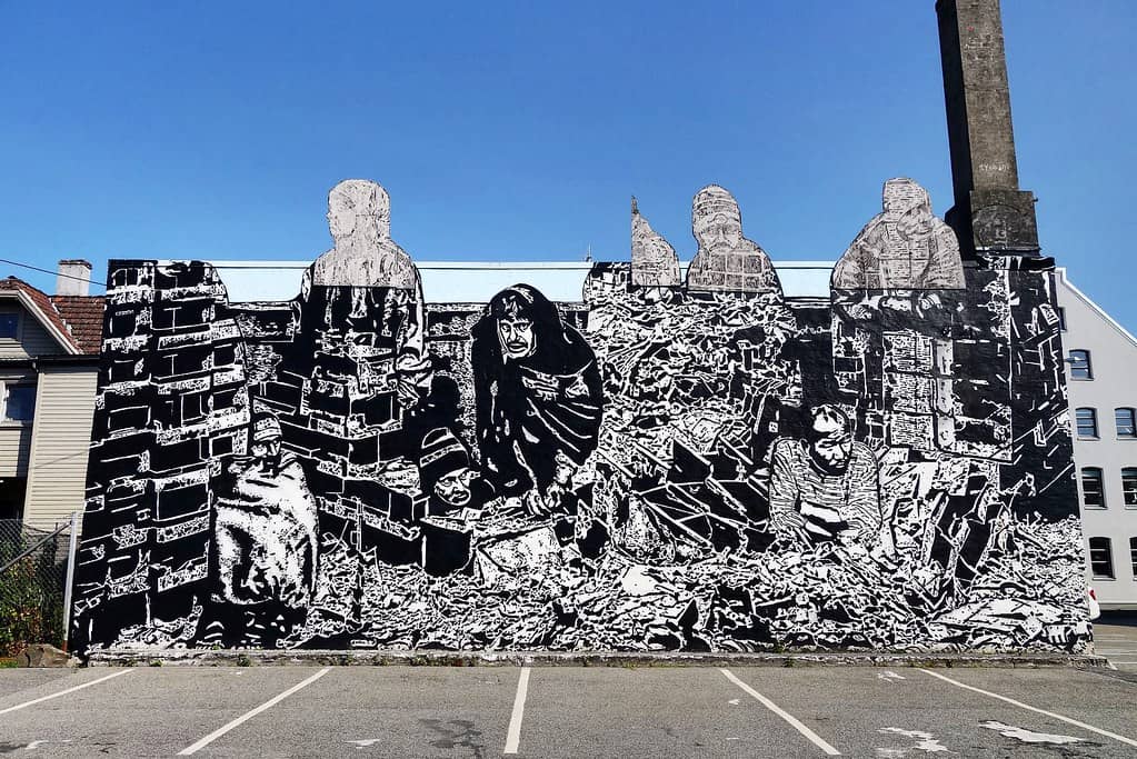 Hidden Alleyway Art