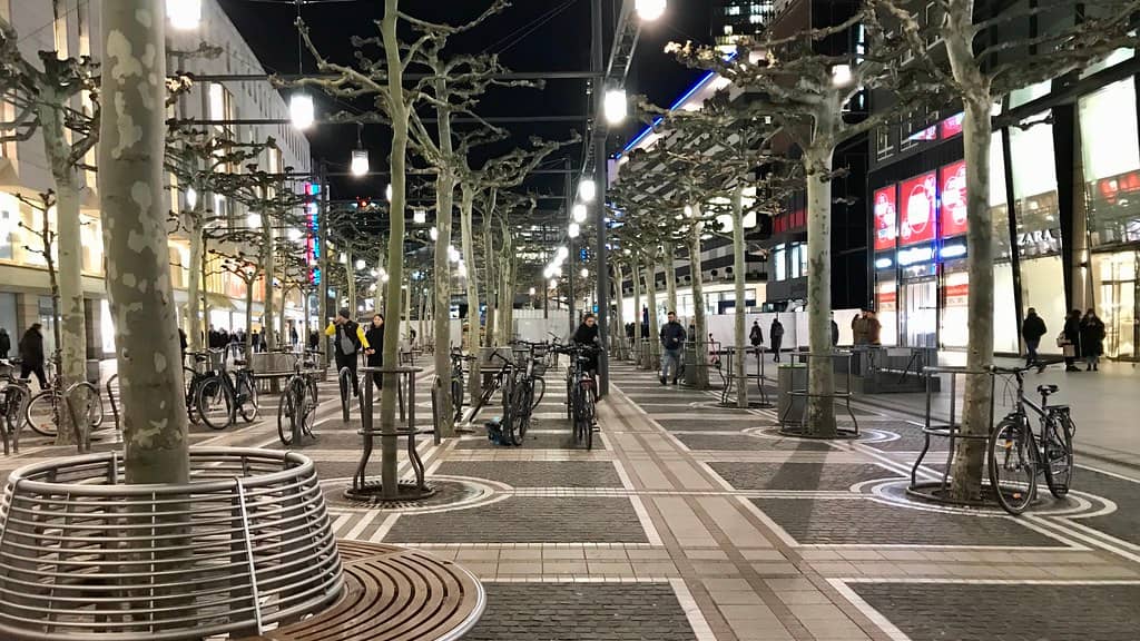 Shopping on Zeil