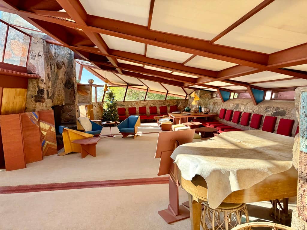 Themed Interior Decor