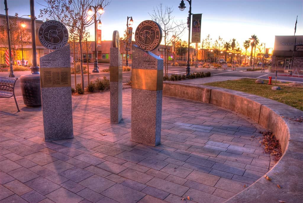 The BLVD Promenade