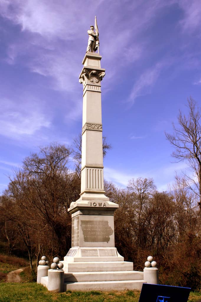 Civil War Monuments & Artillery