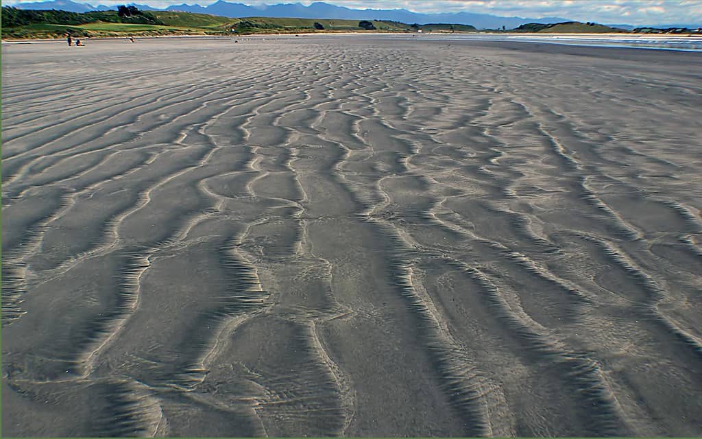 Expansive Mudflats