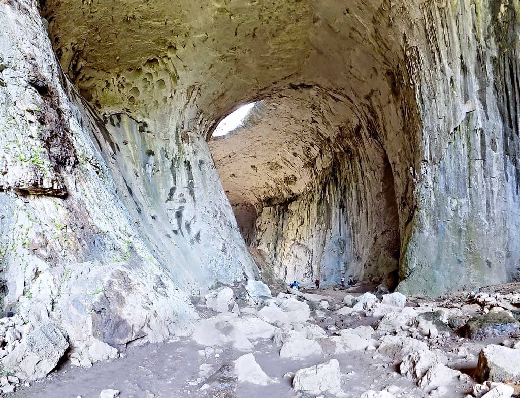 Cave Acoustics