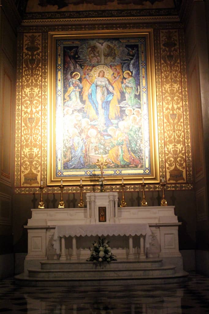 Intricate Murals and Mosaics
