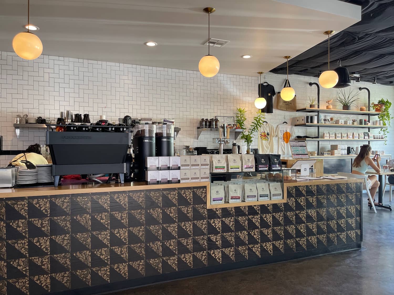 Charming Cafes and Bistros