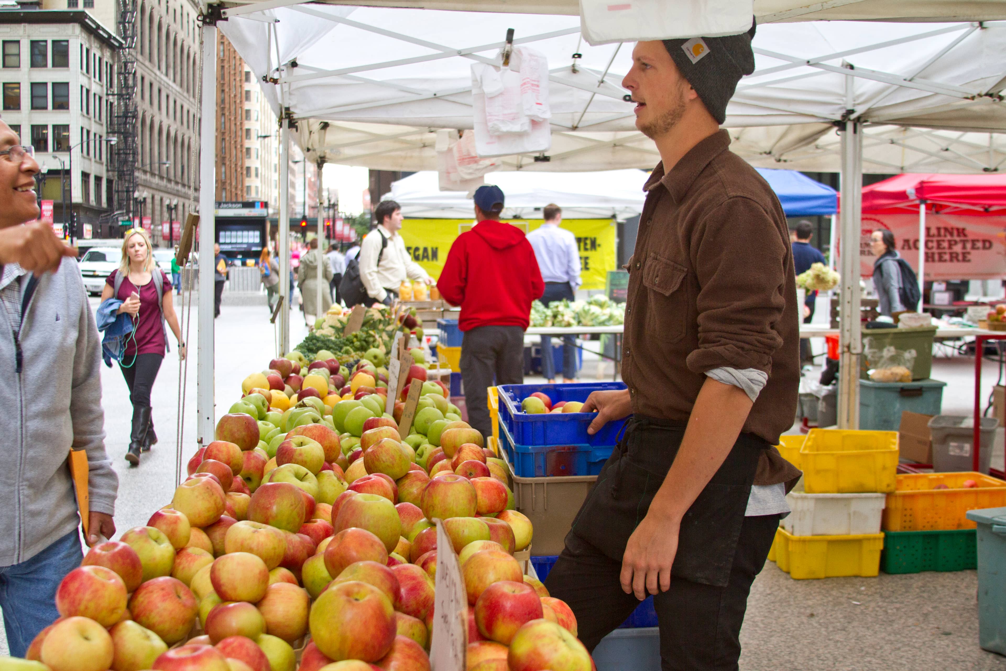 Daley Plaza Farmers Market