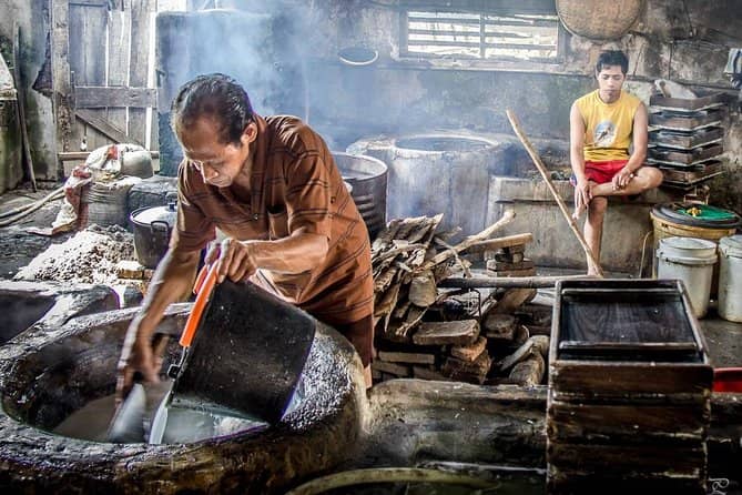 Artisan Workshops & Crafts