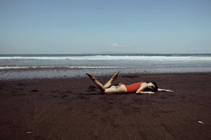 The Glittering Black Sand