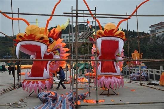 Philosophical Statue