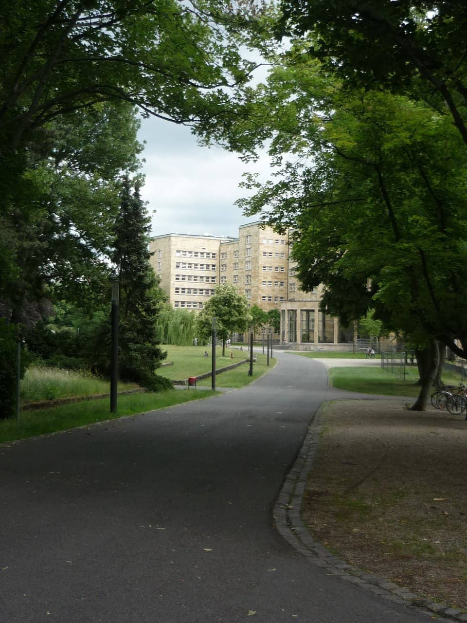 IG Farben Building (Poelzig Building)