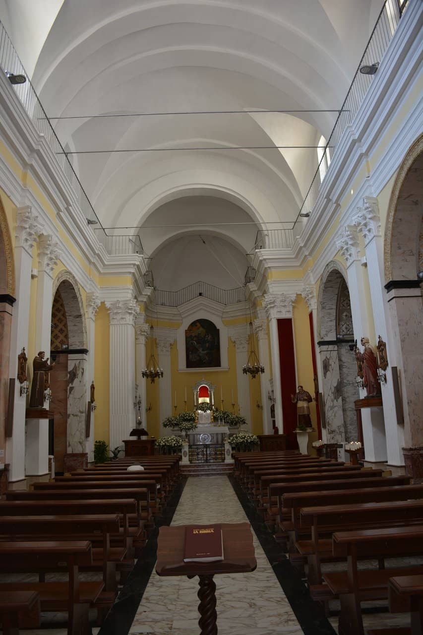 Intricate Interior Statues