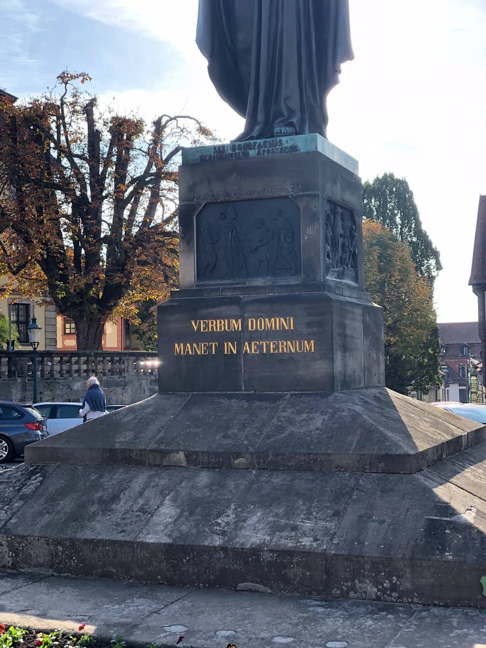 Proximity to Fulda Cathedral