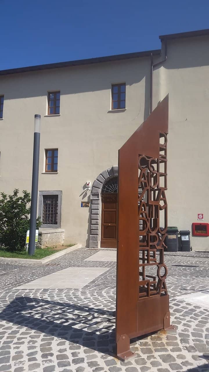 Vertical photo