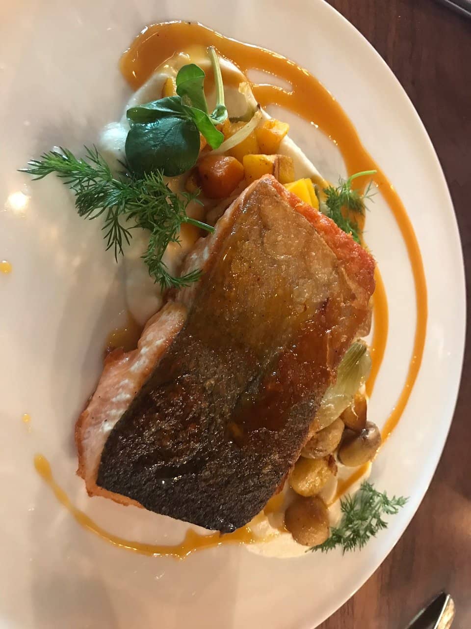 Live Music & Community Vibes