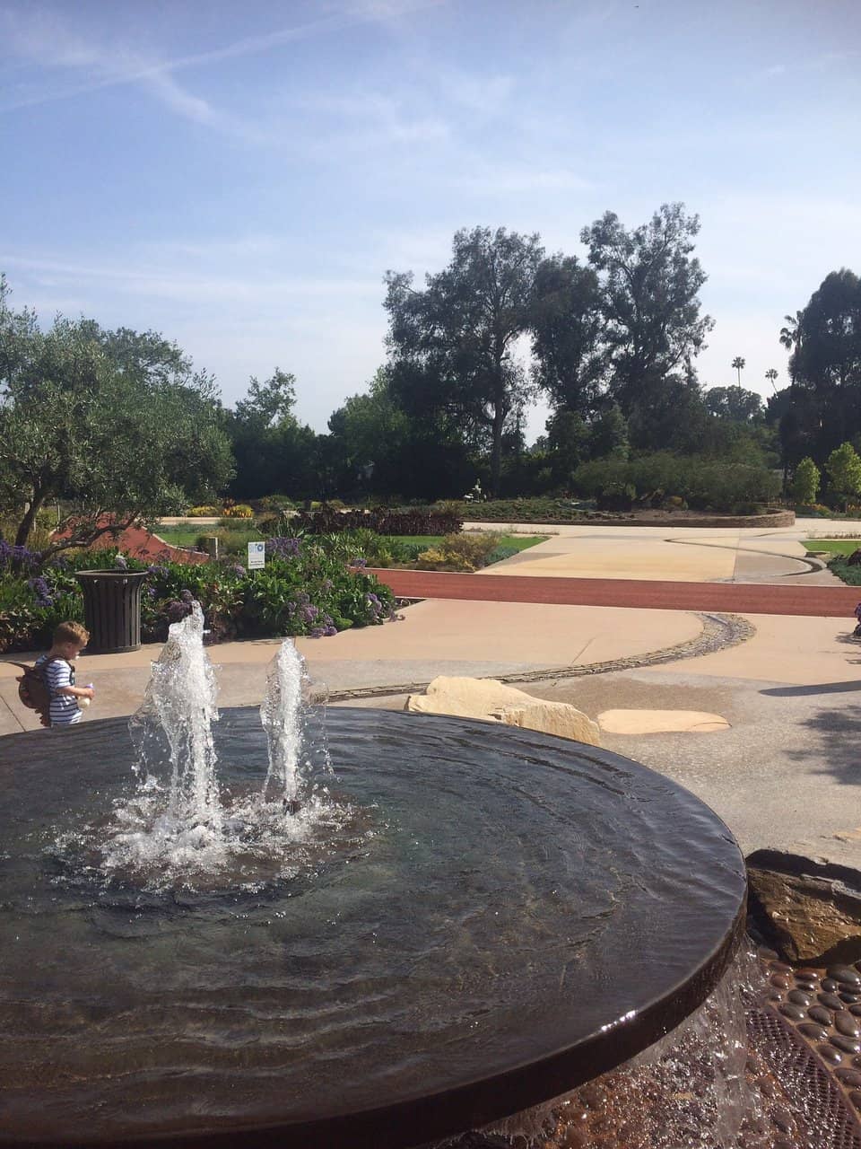 Shaded Seating & Public Art
