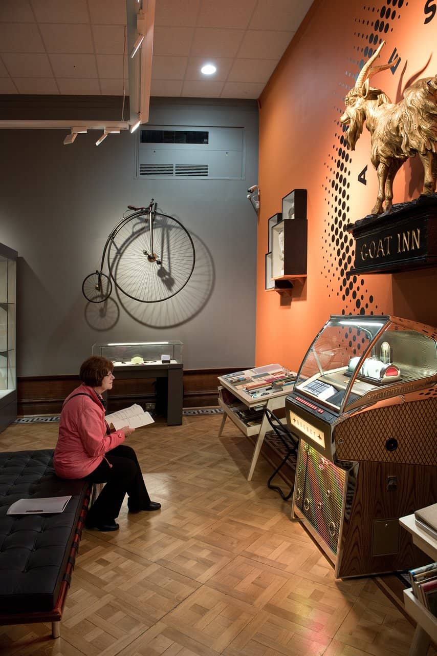 Contemporary Craft & Design