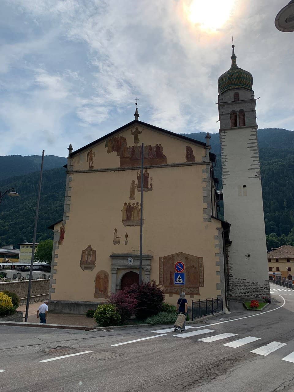 Garden/Cemetery Views