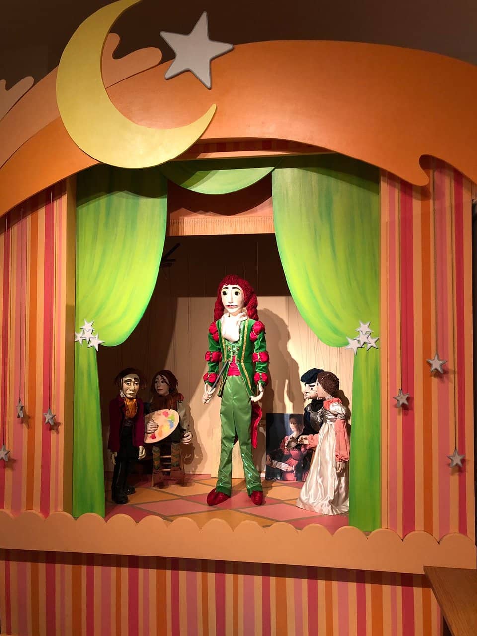 Local Artist Showcases