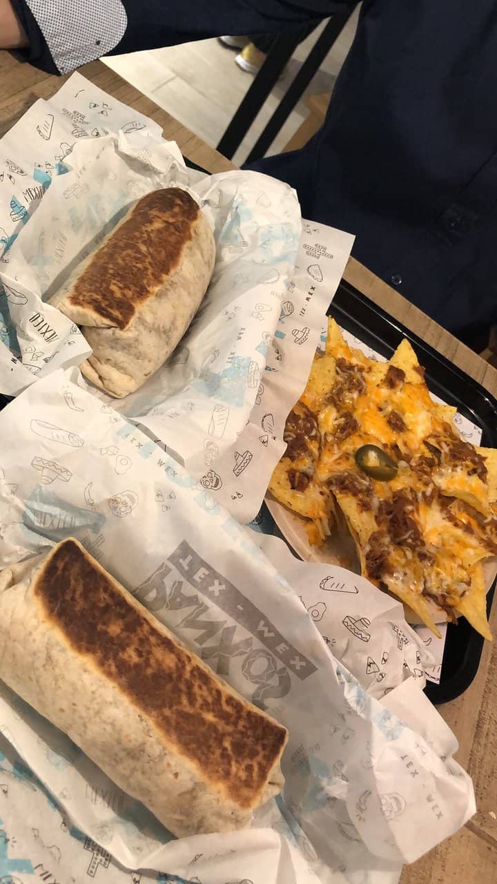 Group-Friendly Dining