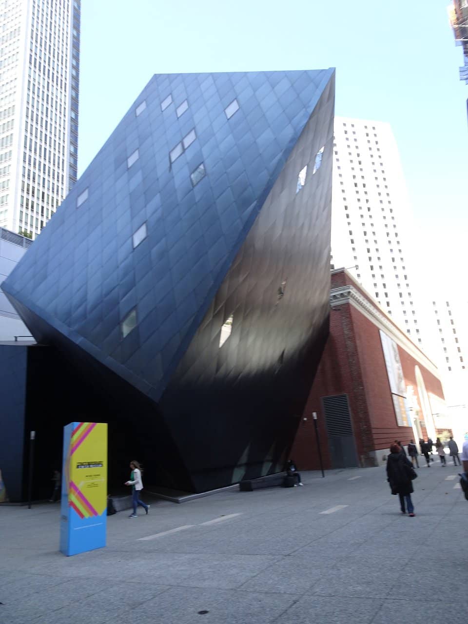 Gillian Laub: Family Matters