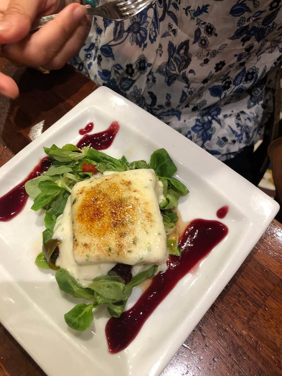 Cozy Ambiance with Outdoor Seating