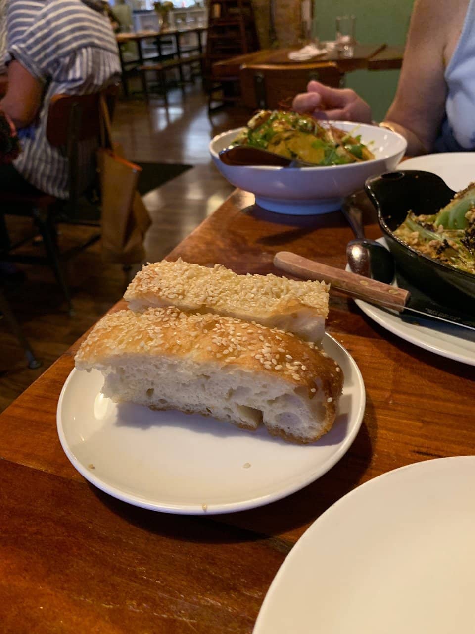 Cozy & Rustic Ambiance