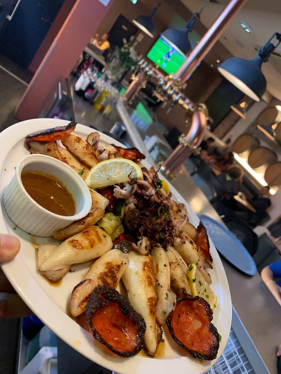 Vibrant Square Setting