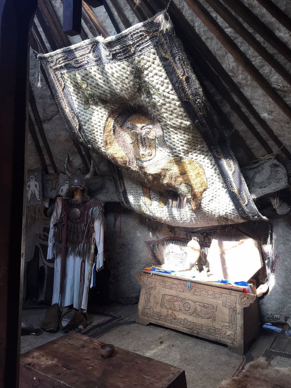 Traditional Mongolian Dining