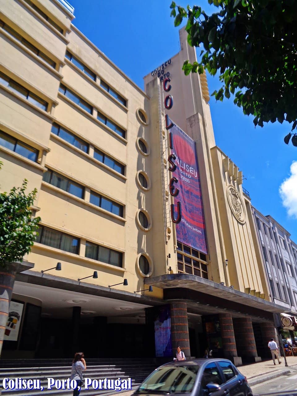 Grand Art Deco Interior