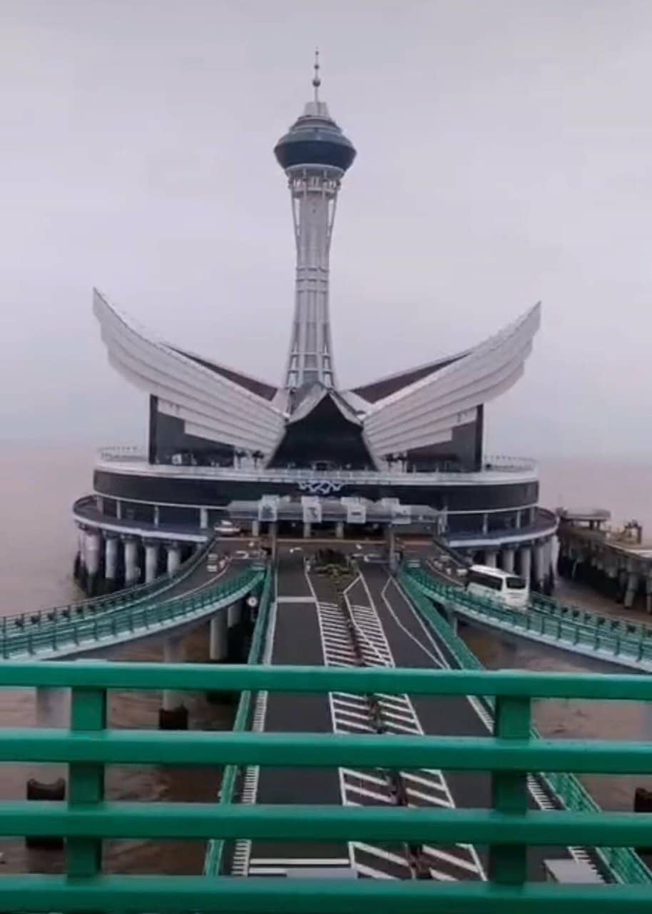 Colorful Distance Markers