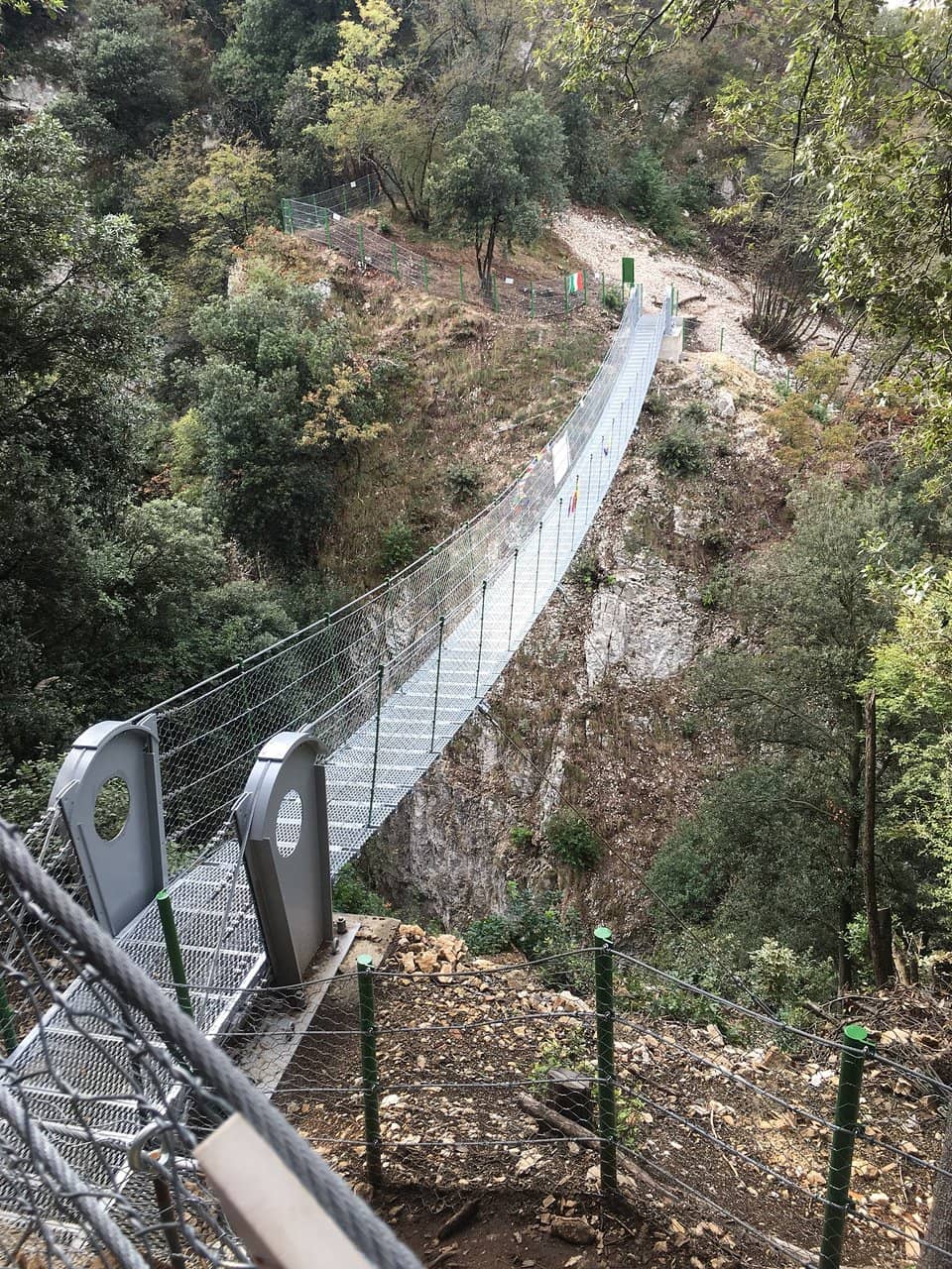 Scenic Walk to the Bridge