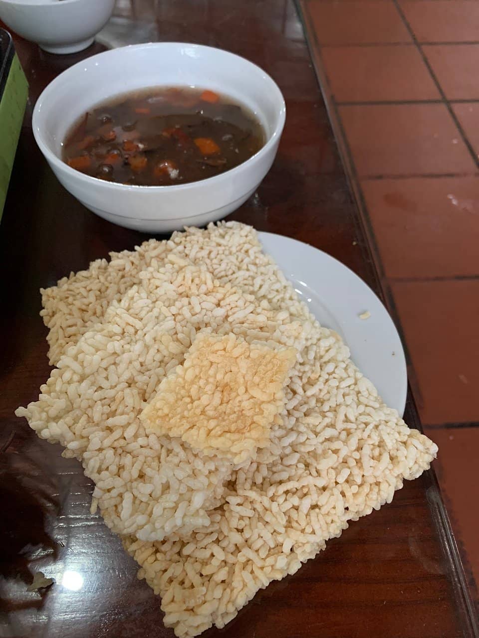 Scenic Riverside Ambiance