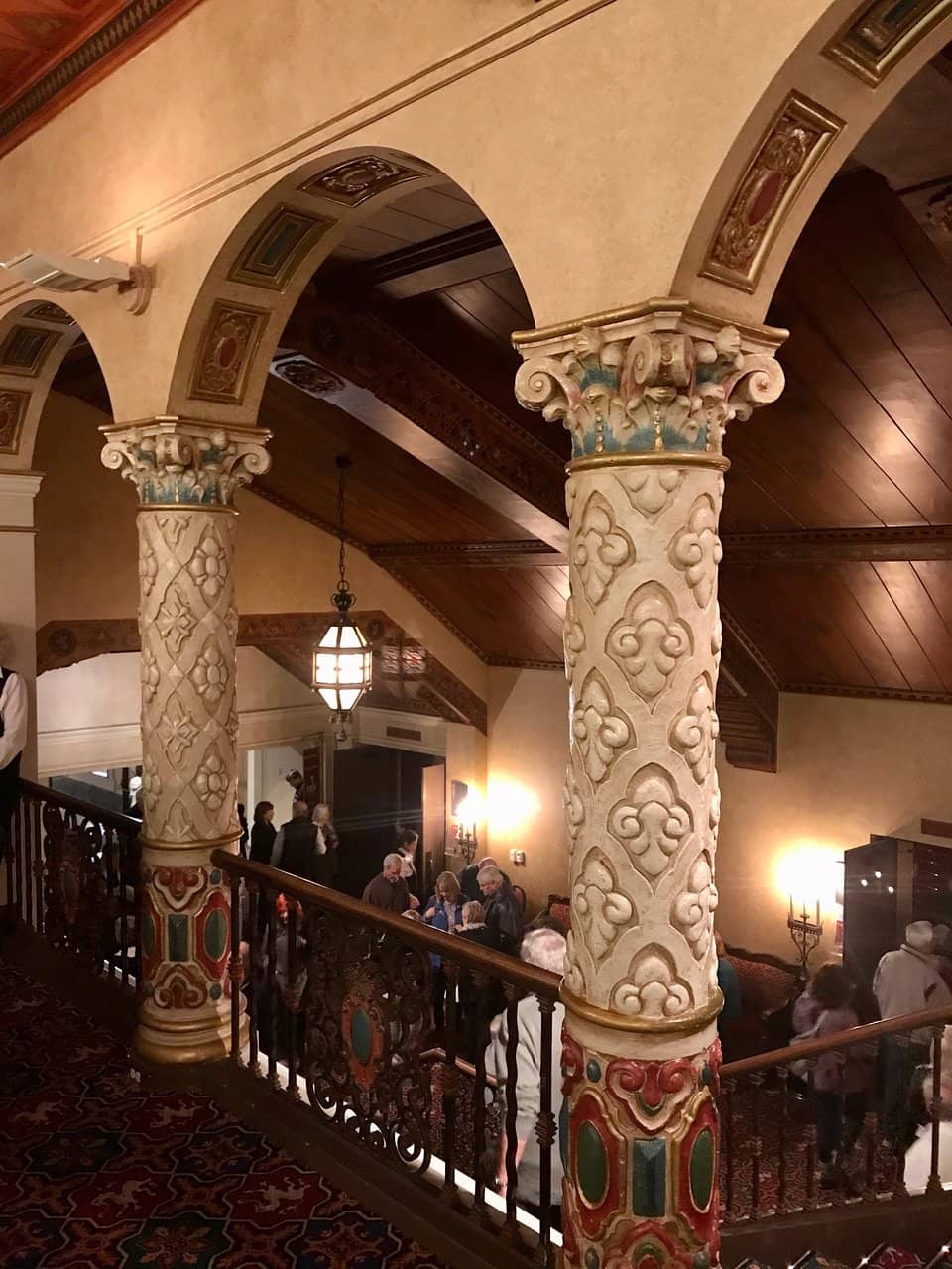 Diverse Live Performances