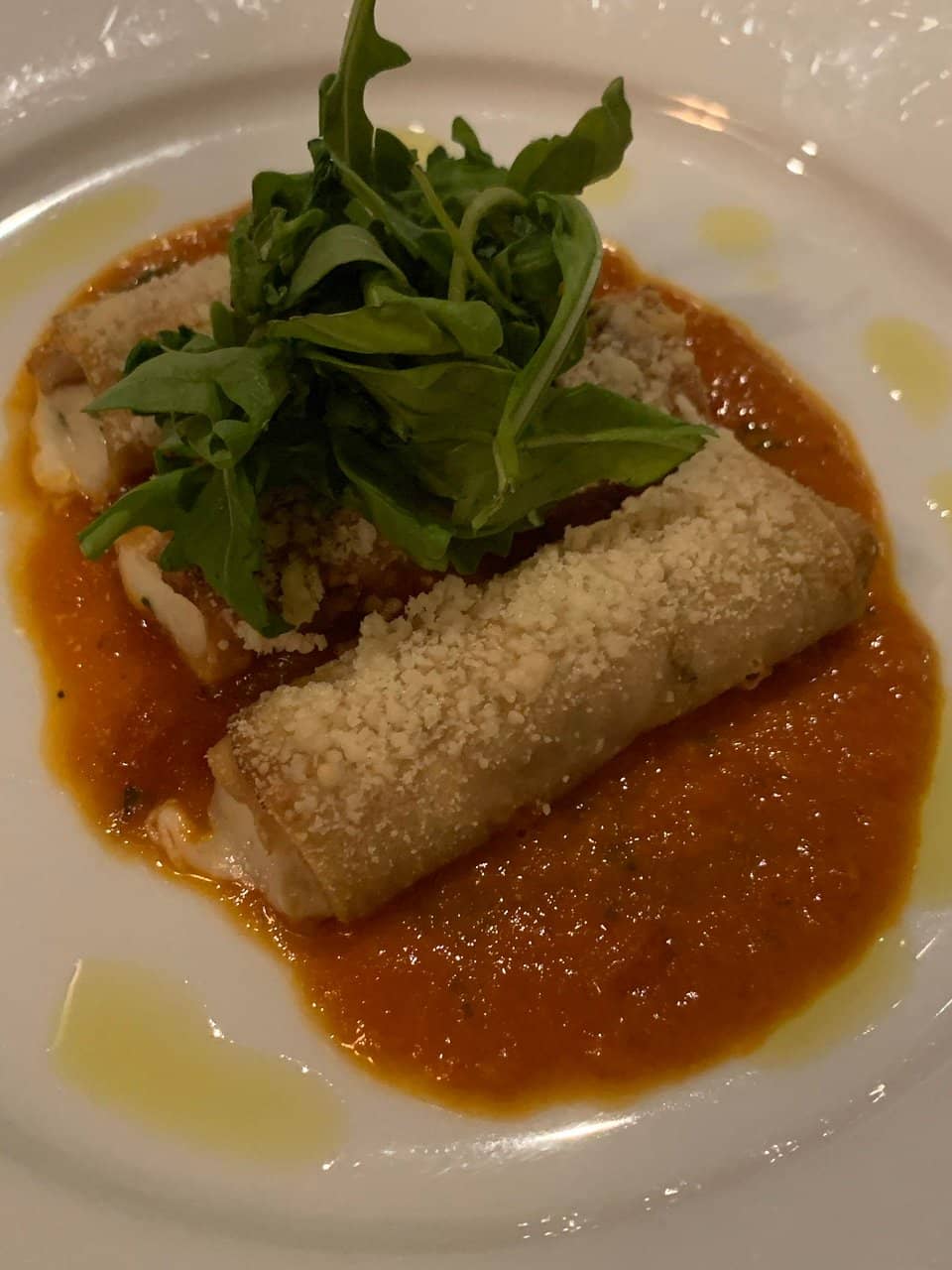 Cozy & Intimate Atmosphere