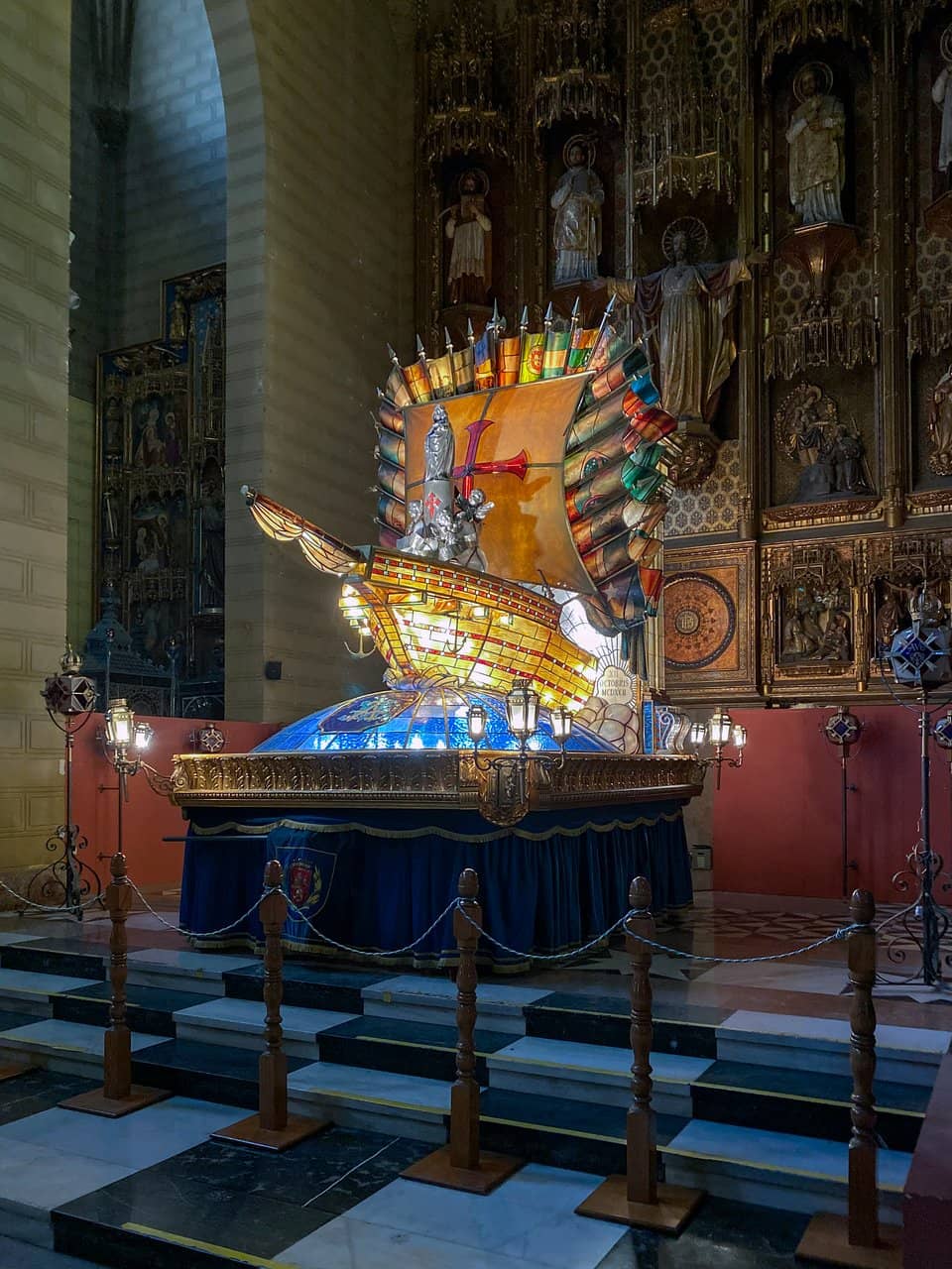 Stunning Stained-Glass Lanterns