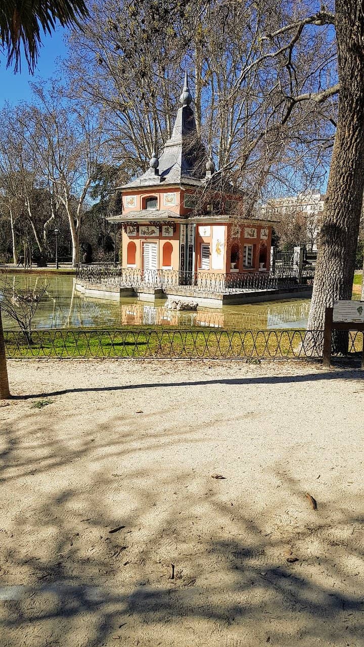 Artificial Mountain Views