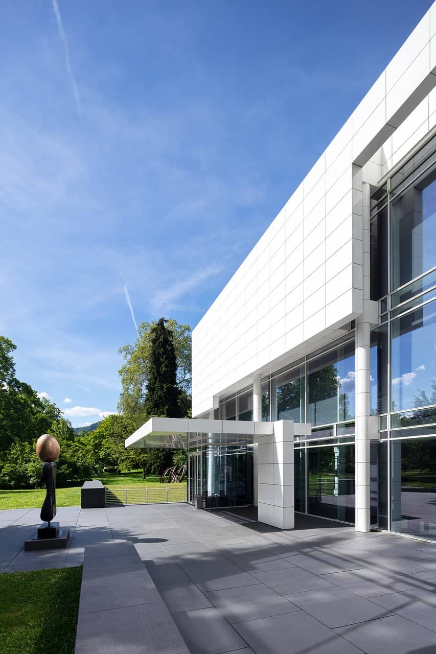 Richard Meier's Architectural Design