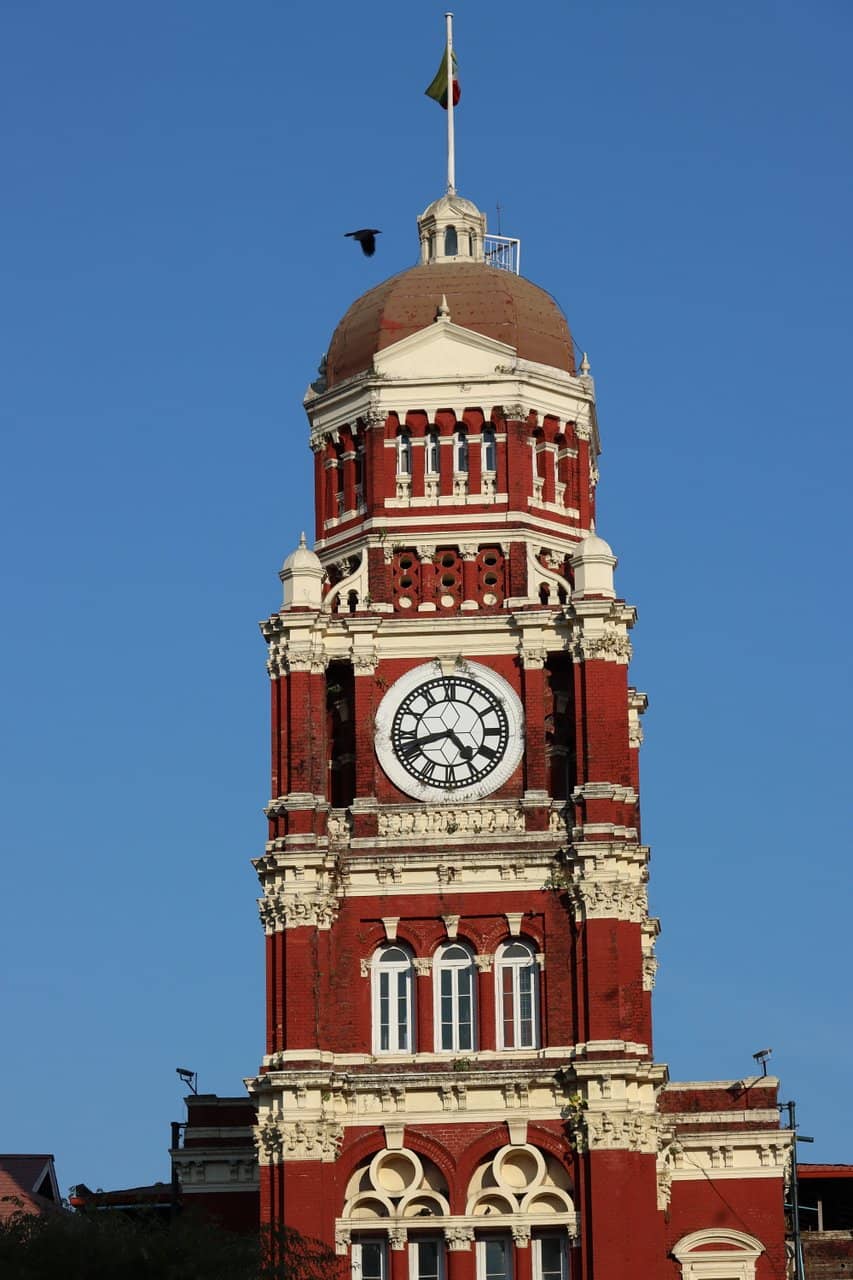 Indo-Saracenic Architecture