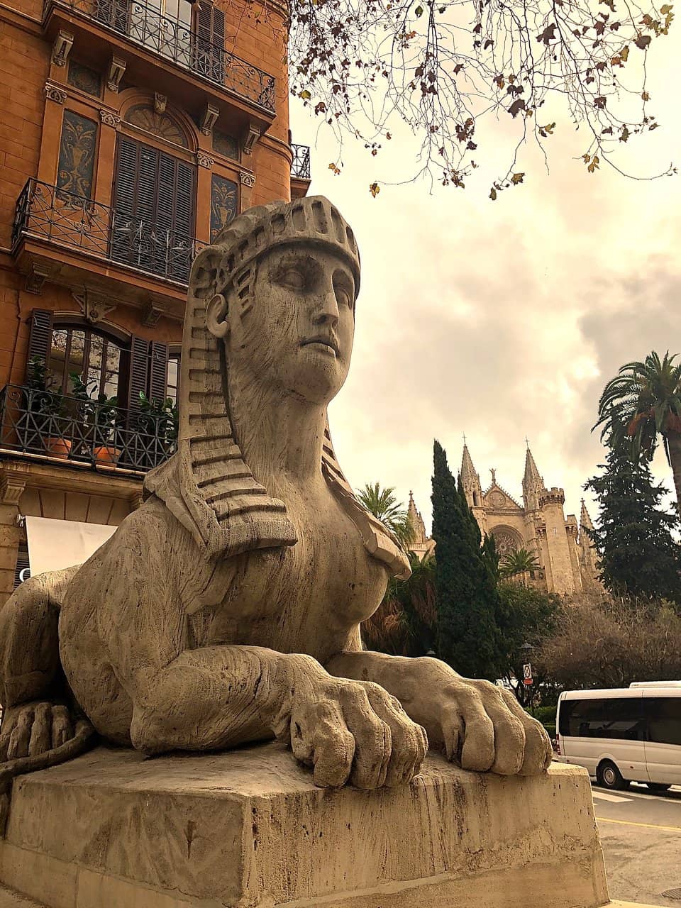 Fet al Born Craft Market