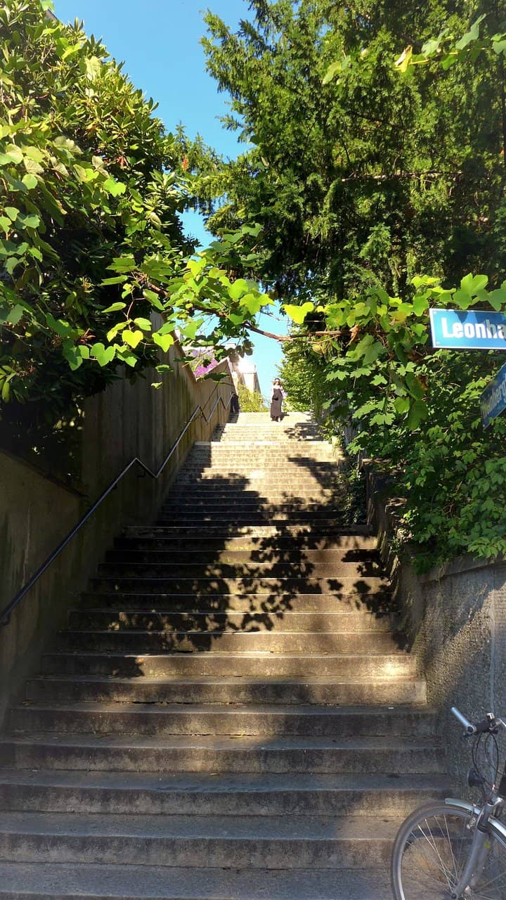 Crypt for Reflection