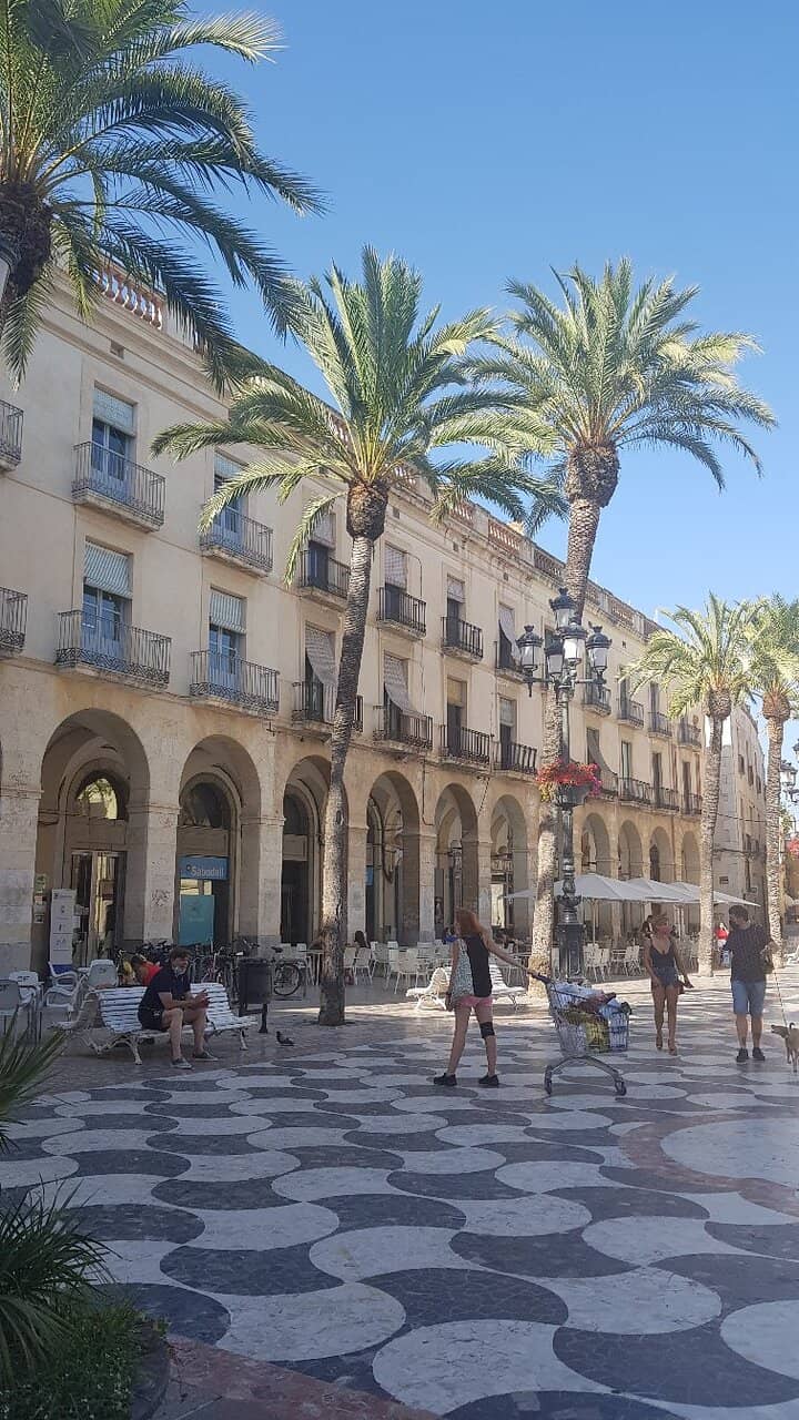 The Vibrant Heart of Sitges