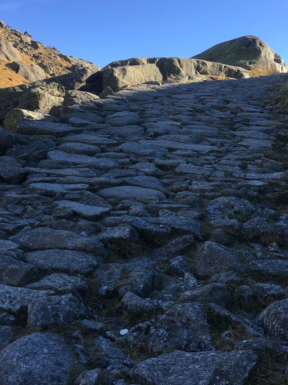 Pico Almanzor Ascent