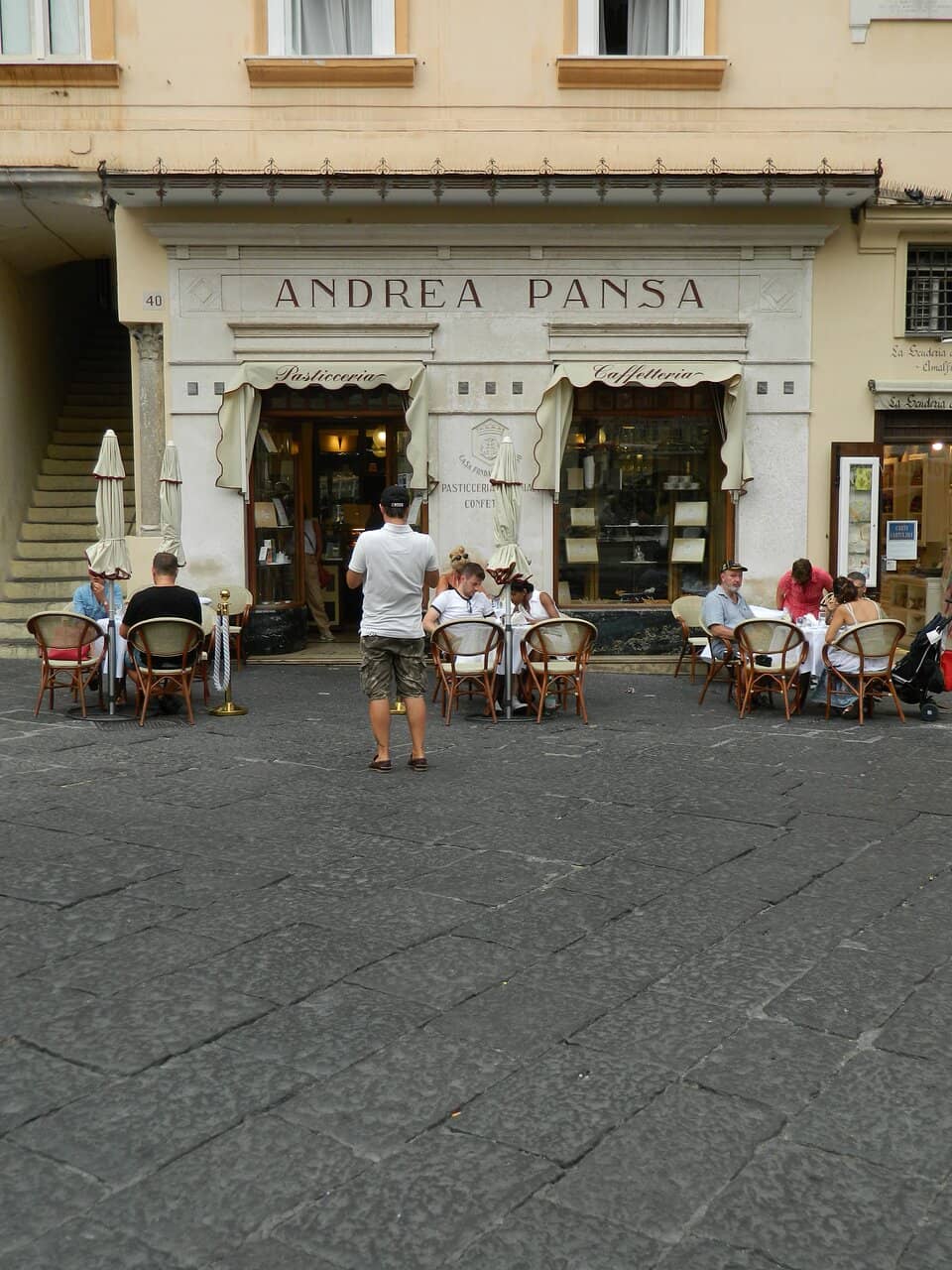 A Wide Selection of Italian Sweets