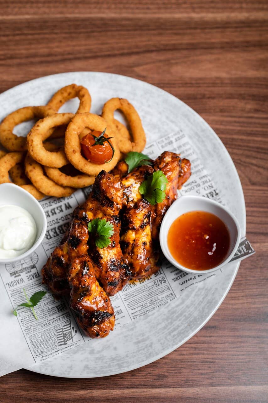 Unique Americana-Themed Ambiance